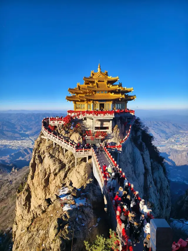 Mount Laojun is really, really, really beautiful