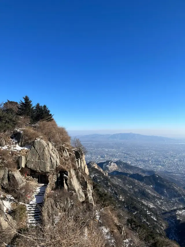 人生のアドバイス：冬に泰山を訪れることをお勧めします、とても美しいです