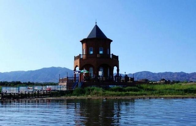 聞名塞外的岱海湖泊