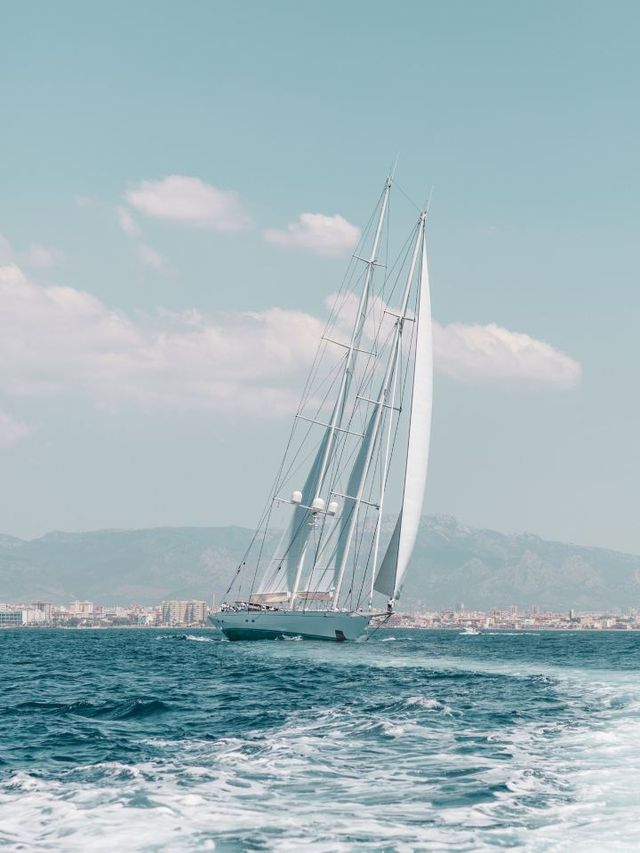 🌟 Mallorca Marvels: St. Regis Mardavall Resort! 🏖️🛎️