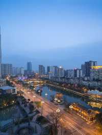 🌟✨ Chengdu Escapes: Boutique Bliss & City Charms 🏨🐼