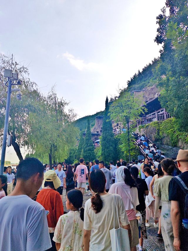 龍門石窟