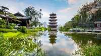 宜賓五糧液深度遊：品嚐美酒，領略文化魅力。