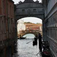 Bridge of sighs Italy 