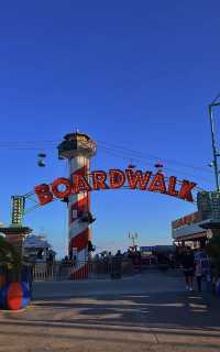 『Santa Cruz Boardwalk 』夏日海邊樂園。