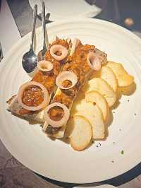 🦪多款新鮮生蠔·原隻魷魚意大利飯🍽