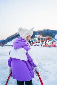 本溪東風湖冰雪大世界，冬日童話照進現實。
