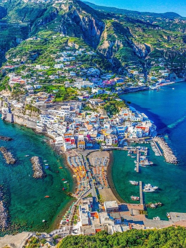 伊斯基亞島
