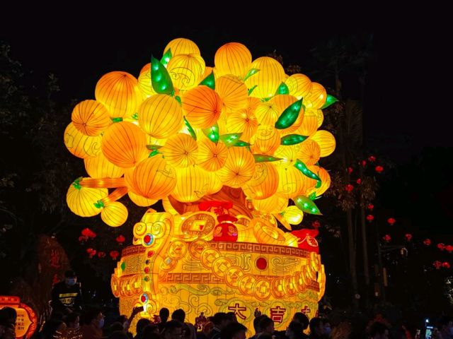 YueXiu Park Lantern Festival Itinerary: Walk Trough The Magic Forest