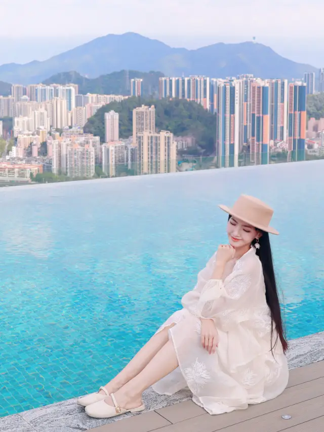 Shenzhen Mountain Living: Find Zen-like Tranquility in an Oriental Art Apartment