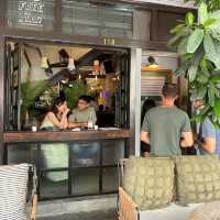 wonderful cafe