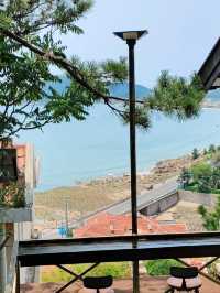 青島天鵝堡酒店，住進山海間的童話城堡