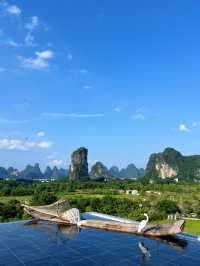 陽朔呢扇窗，讓我住進咗山水畫裏面