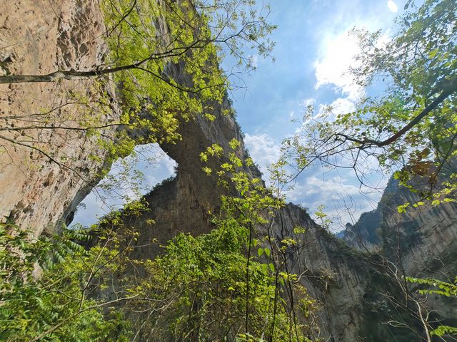 羅甸大小井：坐竹筏、鑽山洞，探秘貴州「小三亞」