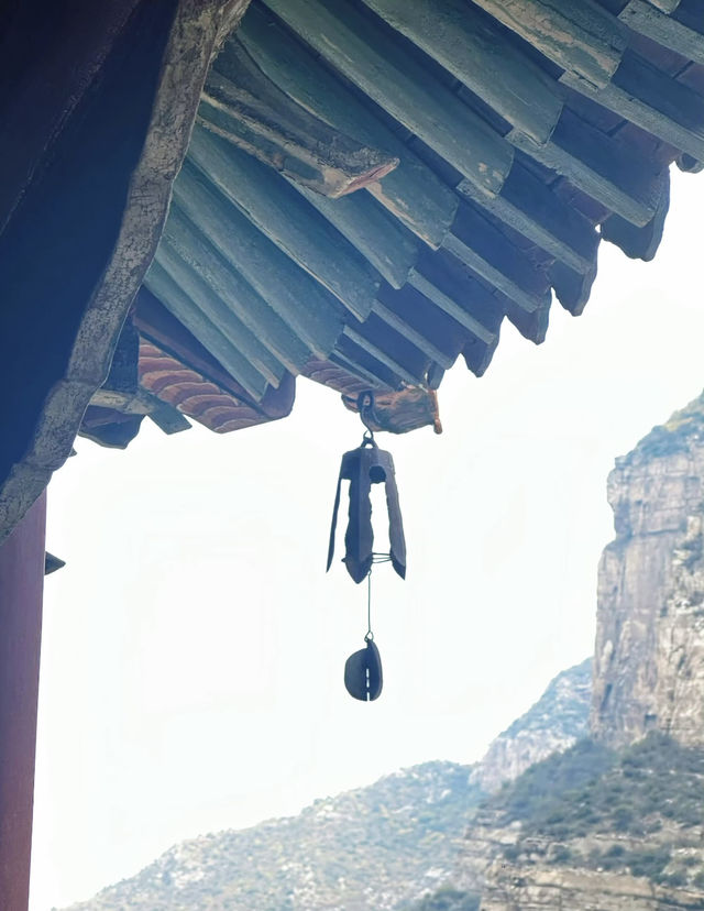 千年古寺懸空奇觀
