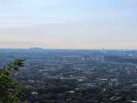 登山，在八大處公園賞紅葉