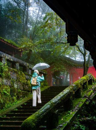 I thought Qingcheng Mountain was beautiful... until I went there..