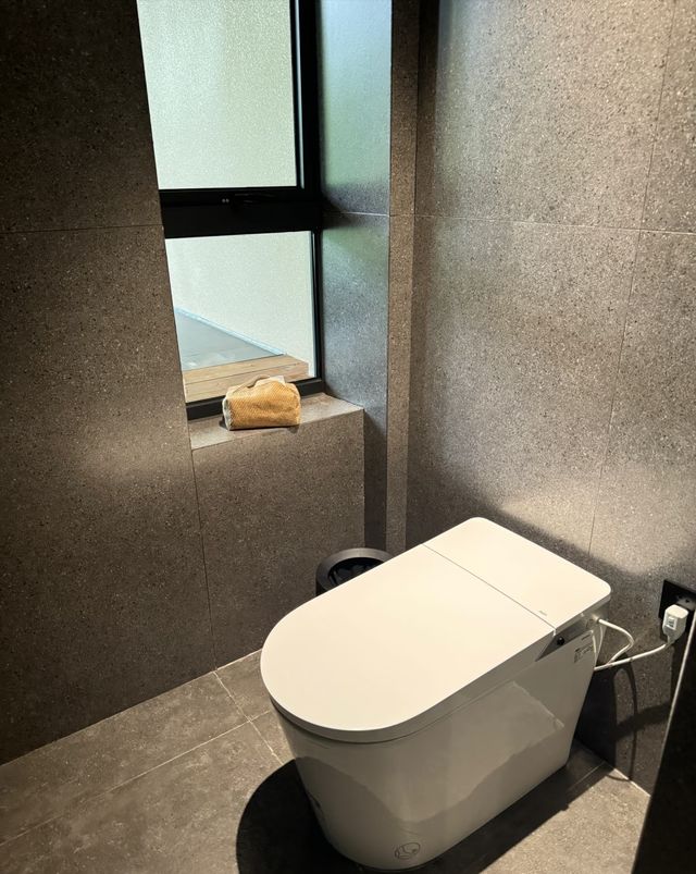 青城山下偷得半日閒古街漫步&私湯民宿也太絕了！