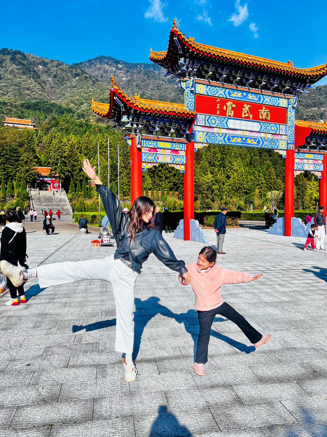 ⛰️ Exploring the Great Dabie Mountain Scenic Area in Luotian County