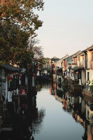 A trip to the water town’s oldest ancient town is a must in autumn