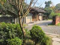 樂山旅遊必住！江景民宿直面樂山大佛