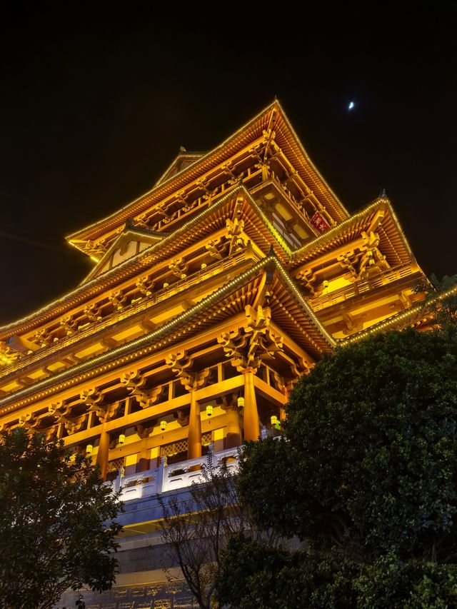 柳州第一景窯埠古鎮,好多變裝小姐姐 柳州第一景窯埠古鎮,好多變裝小姐姐