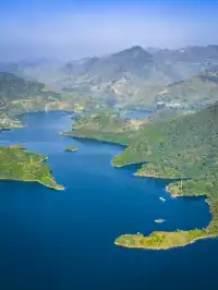 人少快衝，貴州也有暖冬「小三亞」