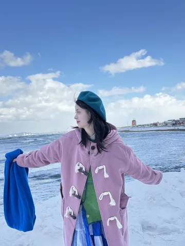 北海道可以一邊看海一邊看雪的咖啡店