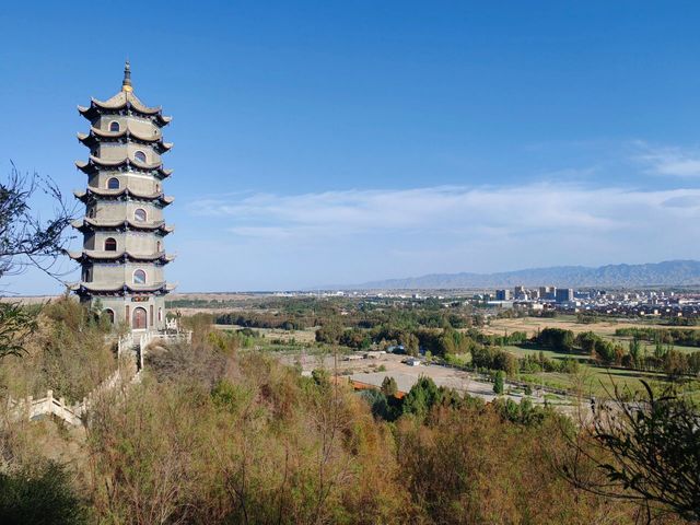 一座「沙漠綠洲」中的寶藏城市,帶你玩轉奇蹟與夢想的地方! 一座「沙漠綠洲」中的寶藏城市,帶你玩轉奇蹟與夢想的地方!
