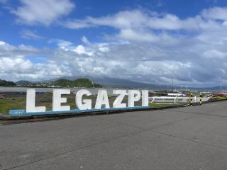 Must-Do Guide to Legazpi Pier.