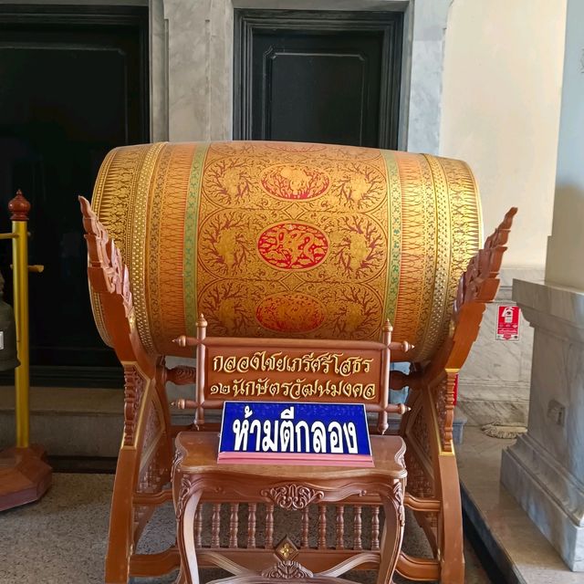 เข้าวัดทำบุญ ไหว้หลวงพ่อโสธร