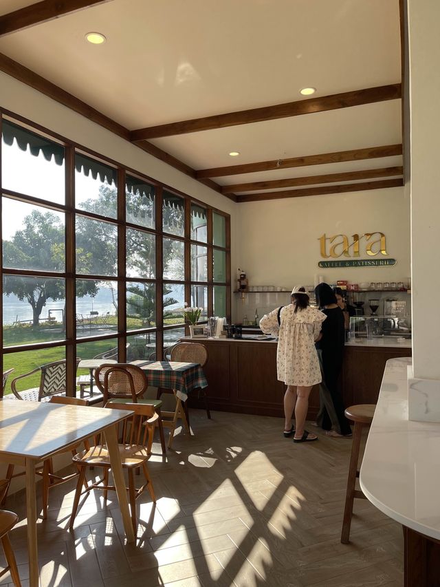 Tara cafe
