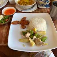 ร้านอาหารราคาประหยัด หาดอ่าวนาง