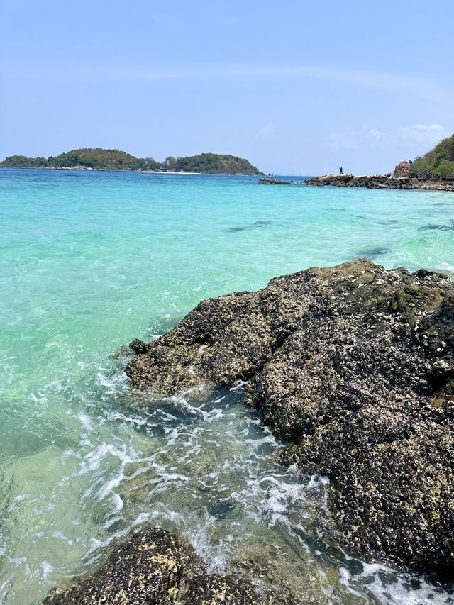 เกาะล้าน ทะเลที่ใกล้กรุง วันเดียวก็เที่ยวได้ 