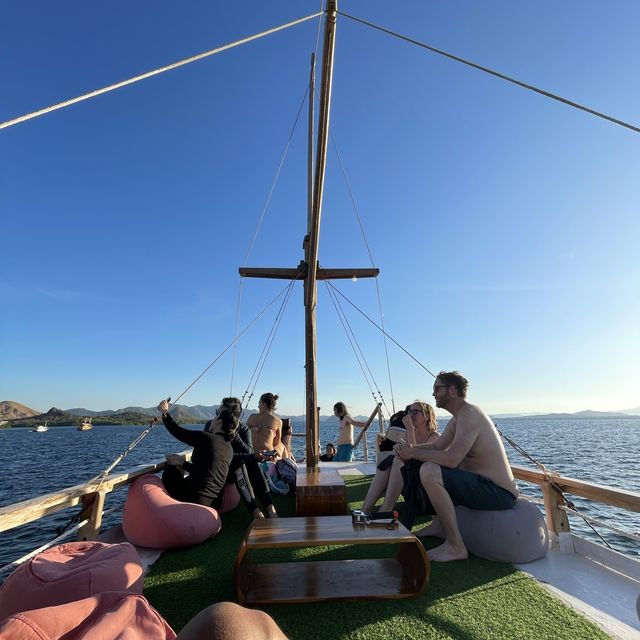 Sailing Trip in Komodo Island
