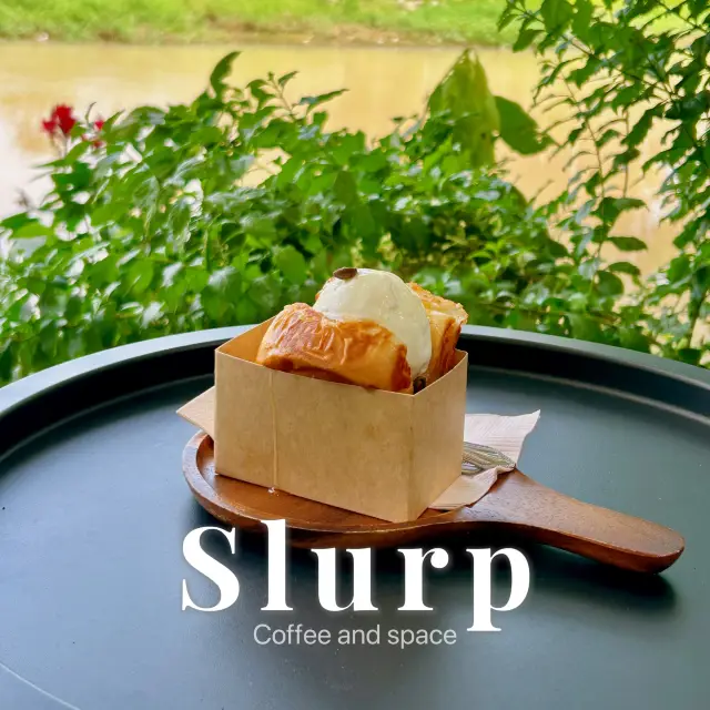 slurp coffee ร้านกาแฟริมแม่น้ำระยอง