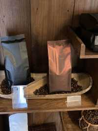 คาเฟ่อาร์ตสไตล์อบอุ่น mama cafe&studio 