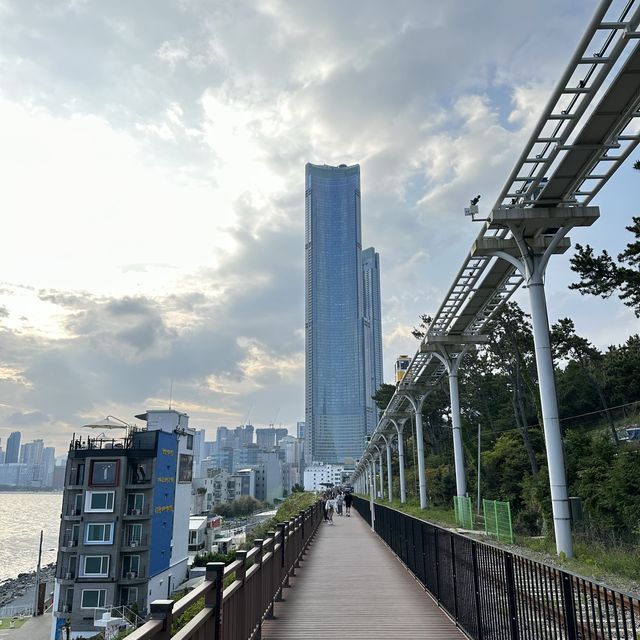 Haeundae Blueline Park - Dalmaji Tunnel 