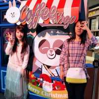 大人小孩都喜歡的歡樂line friends展😊