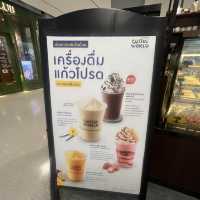 สายกาแฟ☕️🥐@เซ็นปิ่น coffee world 