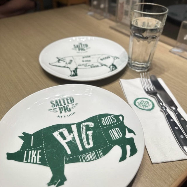🐷🐽 The salted pig 西餐廳