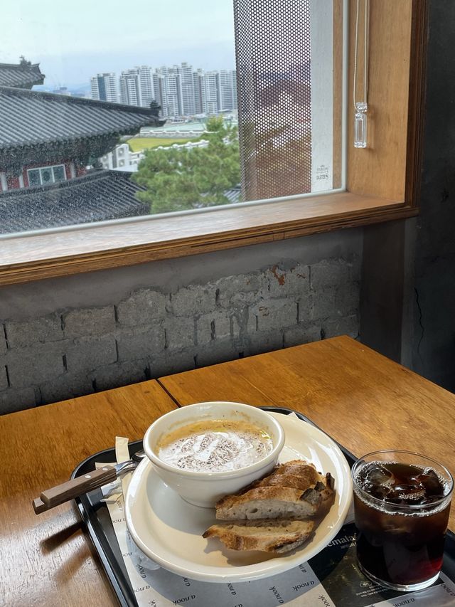 대구 뻥뚫린 뷰 카페를 찾는다면 당장 고고 하세요