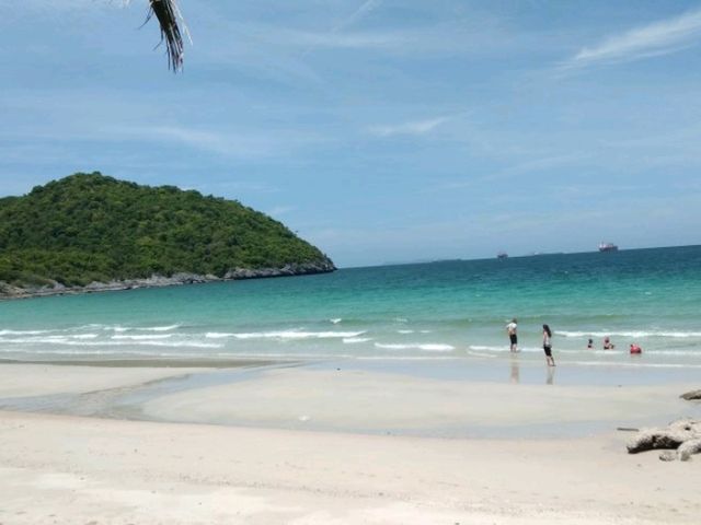 เกาะสีชัง 