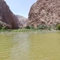 Wadi Shab in Oman. A great hike with nice swim 