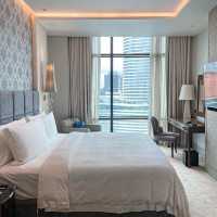 The ST. Regis - โรงแรม 5 ดาวหรูย่านราชดำริ