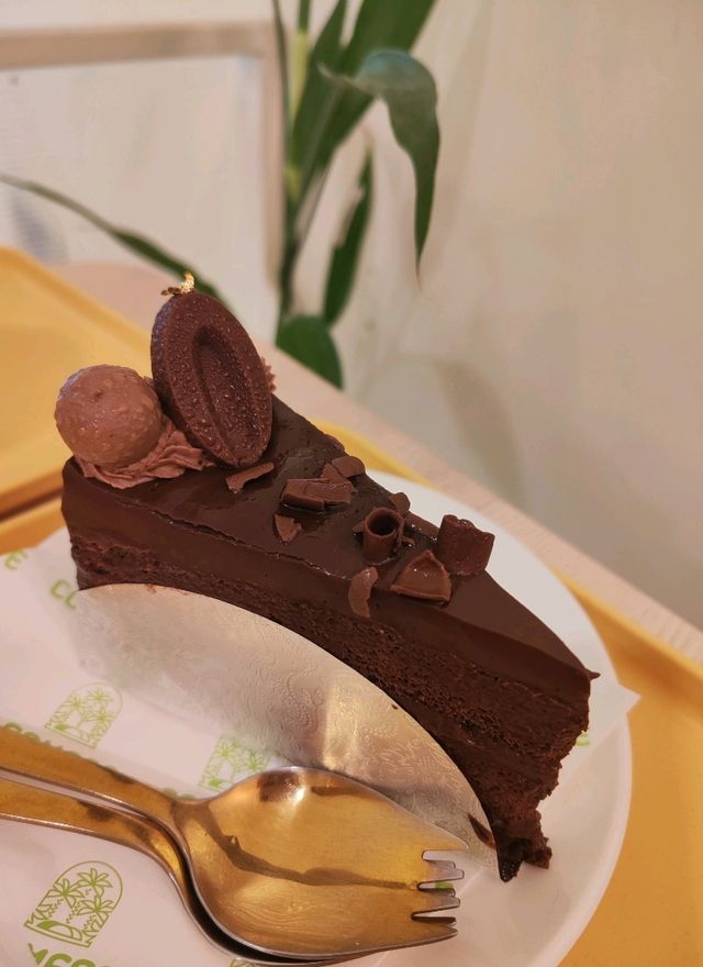 老城區想飲☕COFFEE 🍹？ 想起COMFEE🌴?