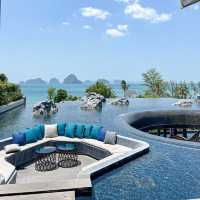 Banyan Tree Krabi โรงแรมหรูบนหาดทับแขก