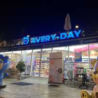 Night view Avery-Day