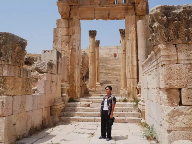 Jerash City - a discovery to Roman history 