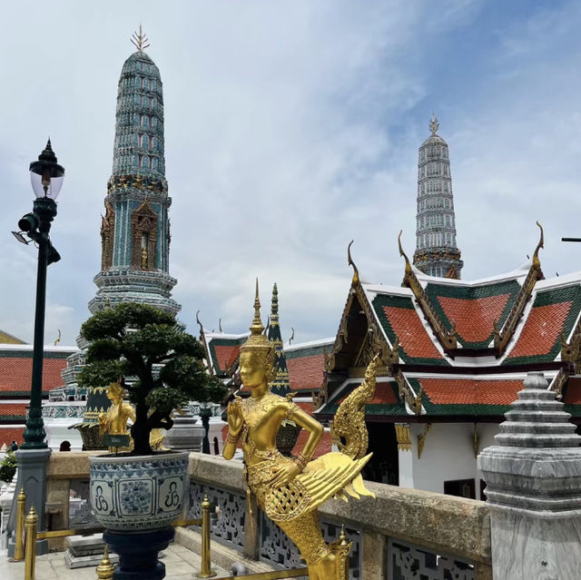 探索泰國的皇家奇蹟！🏰🌞曼谷大皇宮✨
